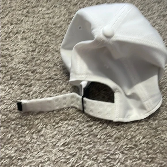 NWOT Nike Classic White Cap - Picture 8 of 8